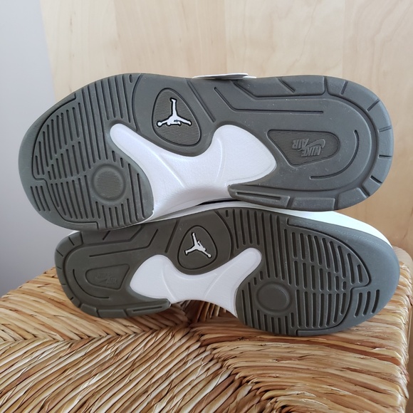 Nike Air Jordan's Stadium Sneakers Size 7.5 NEW! - Picture 12 of 16